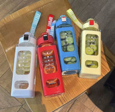 White 700ml Sports Water Bottle – Portable Sippy Cup for Outdoor & Cycling